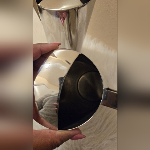 2 Vintage Modern Style Slanted Top Pitcher Stainless Steel Barware 10” Tall - Picture 8 of 8